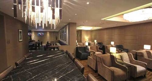 Отель Plaza Premium Lounge Байан-Лепас Экстерьер фото